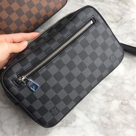 bolso louis vuitton hombre mano